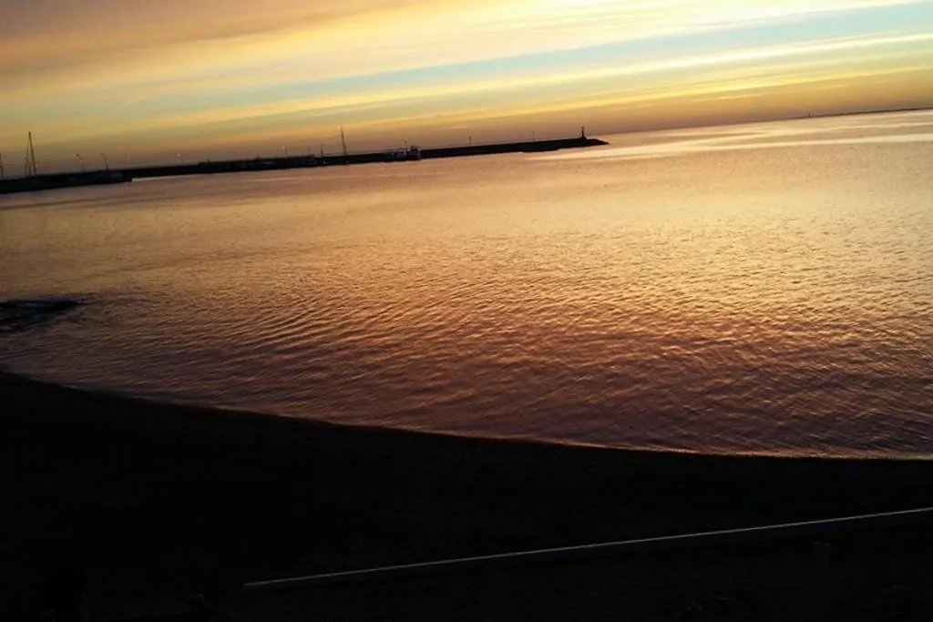 Apartamento Junto Al Mar - Apartment By The Sea L'Ampolla